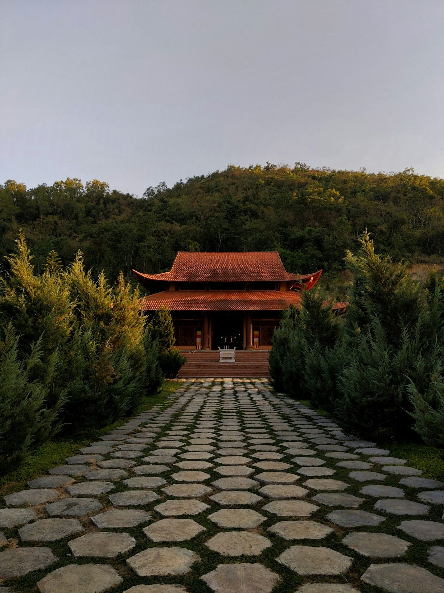 Kintsvisi Monastery